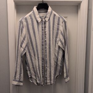 Abercrombie & Fitch Blue and Cream Striped Shirt
